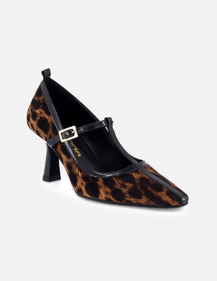 Zapatilla tipo mercedes de charol con acabado animal print negro para mujer