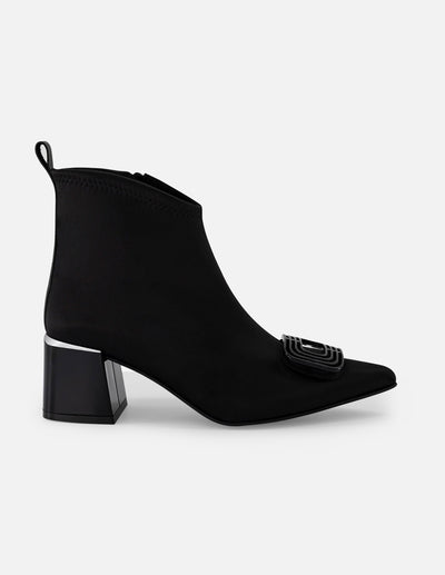 Botines color negro textil para mujer con adorno cuadrado