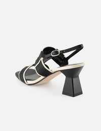 Sandalia de piel para mujer bicolor con detalles de rafia en contraste