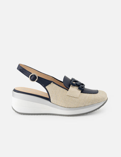 Mocasines de rafia color hueso para mujer con detalles de piel color azul