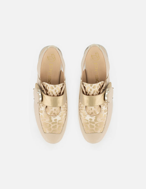 Mocasines de piel metalizada color dorado para mujer con diseño animal print