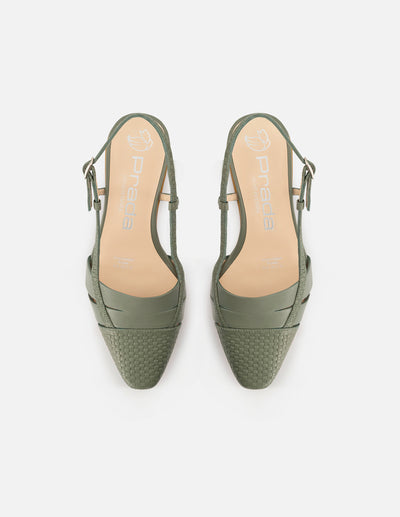 Zapatillas de piel para mujer color olivo con grabado tipo canasta