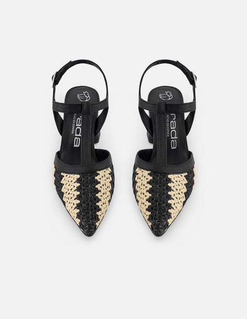 Zapatilla negra en rafia para mujer con tejido bicolor