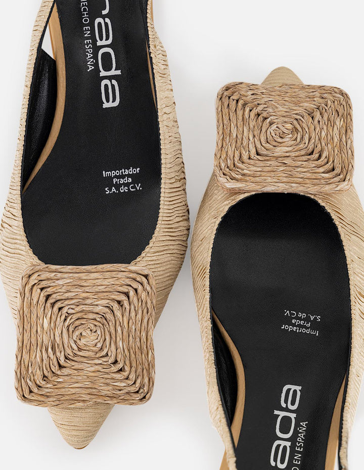 Zapatilla beige textil para mujer con tacón geométrico