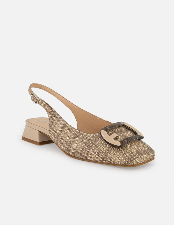 Zapatilla verde en piel grabada para mujer con adorno en rafia