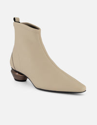 Botín blanco lycra de mujer con tacón fantasía