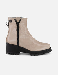 Botines beige charol de mujer con charm Pd y plataforma