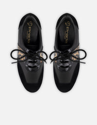 Tenis animal print para mujer con combinación de materiales