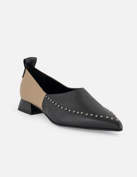 Flats bicolor de piel para mujer con remaches