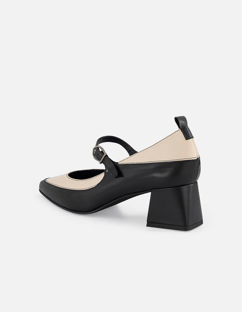 Mercedes bicolor piel de mujer con pulsera negra