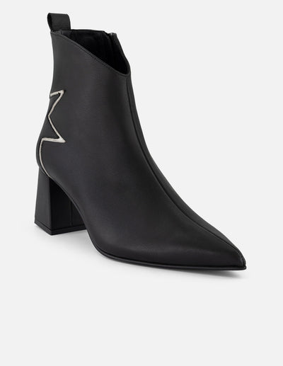 Botines color negro piel de mujer con adorno de estrella