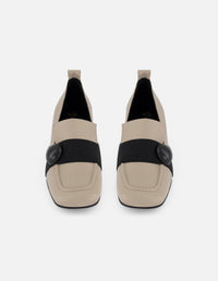 Mocasines color blanco de piel para mujer con piel bombeada