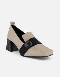 Mocasines color blanco de piel para mujer con piel bombeada