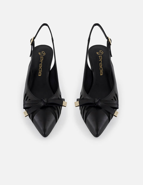 Zapatilla negro piel para mujer con cortes verticales