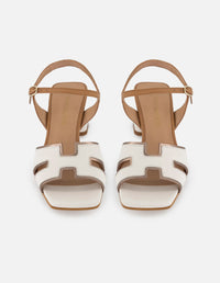 Sandalias café piel para mujer con cortes en contraste