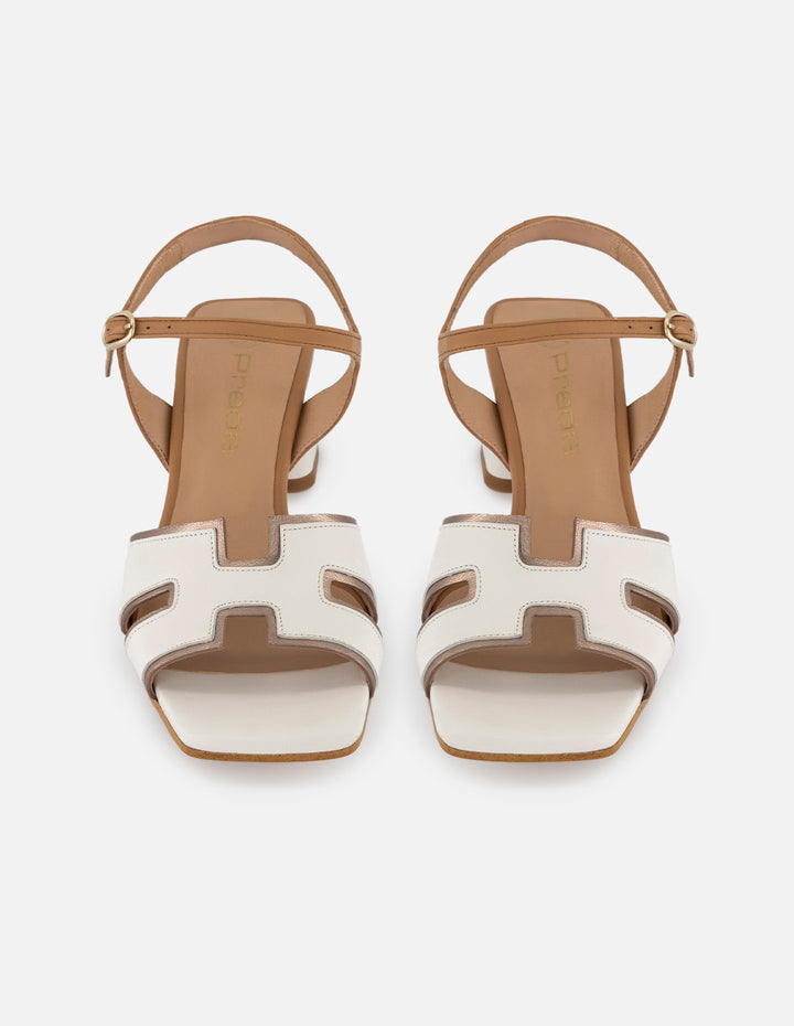 Sandalias café piel para mujer con cortes en contraste