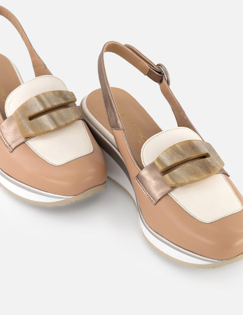 Mocasín blanco piel para mujer con detalle marmoleado