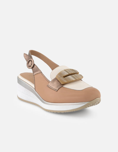 Mocasín blanco piel para mujer con detalle marmoleado