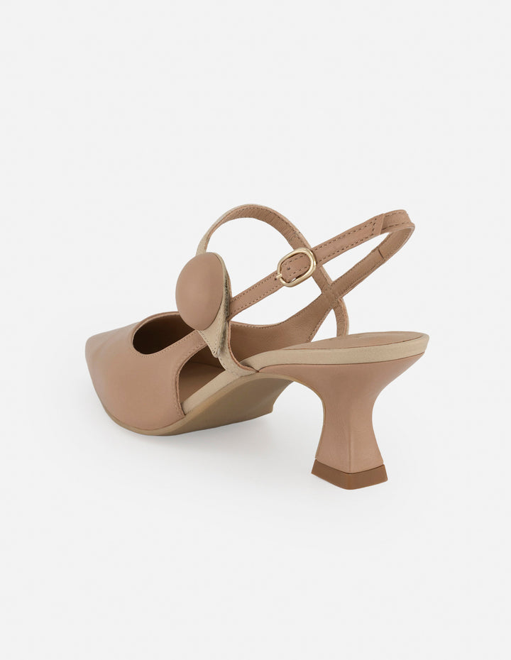 Zapato mercedes nude en piel con adorno circular para mujer