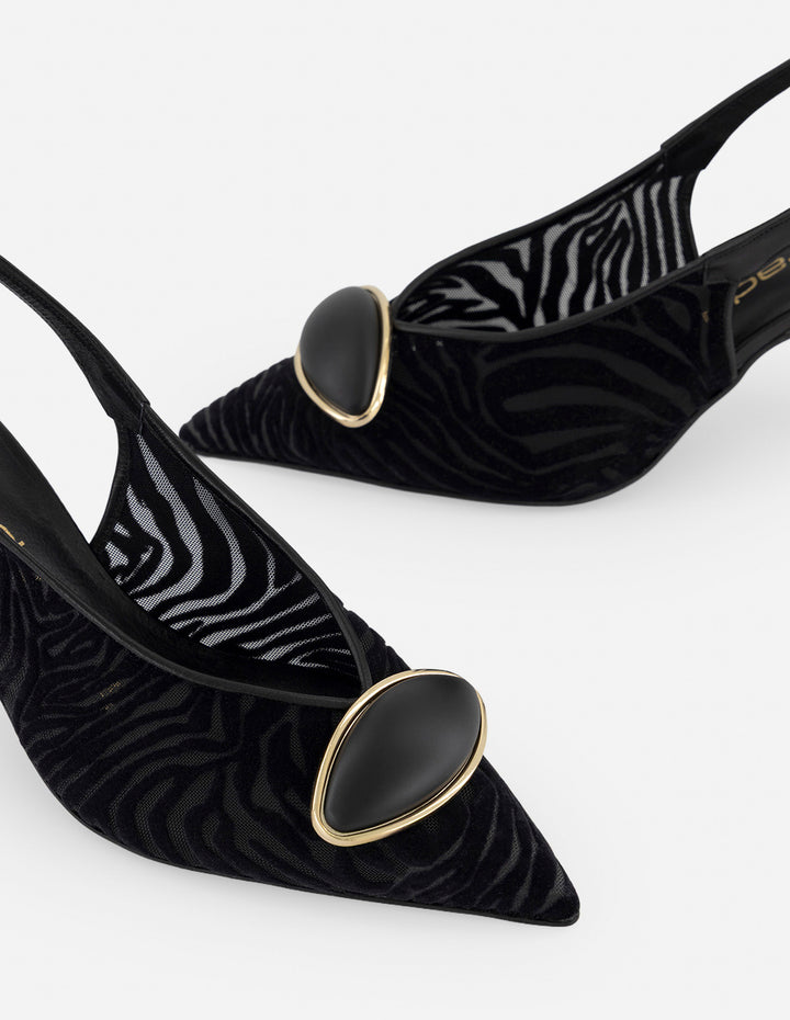 Zapatilla negro reja para mujer con detalle geométrico