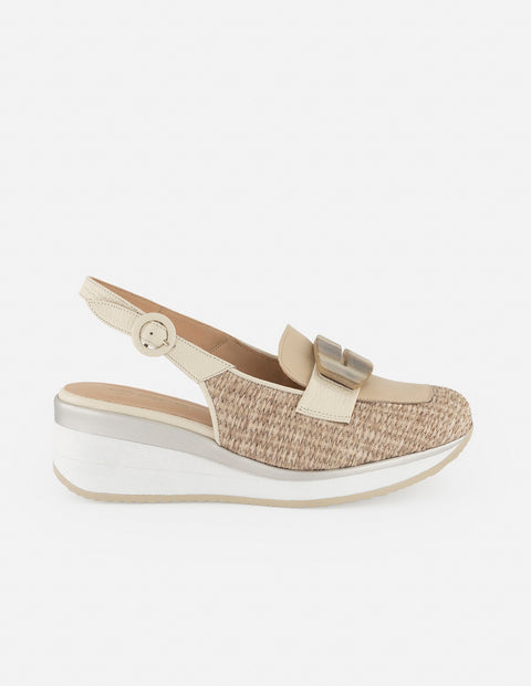 Mocasín beige rafia para mujer con detalle marmoleado