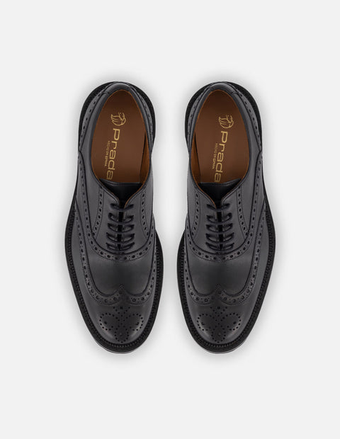 Zapato Oxford negro piel para mujer con picado María