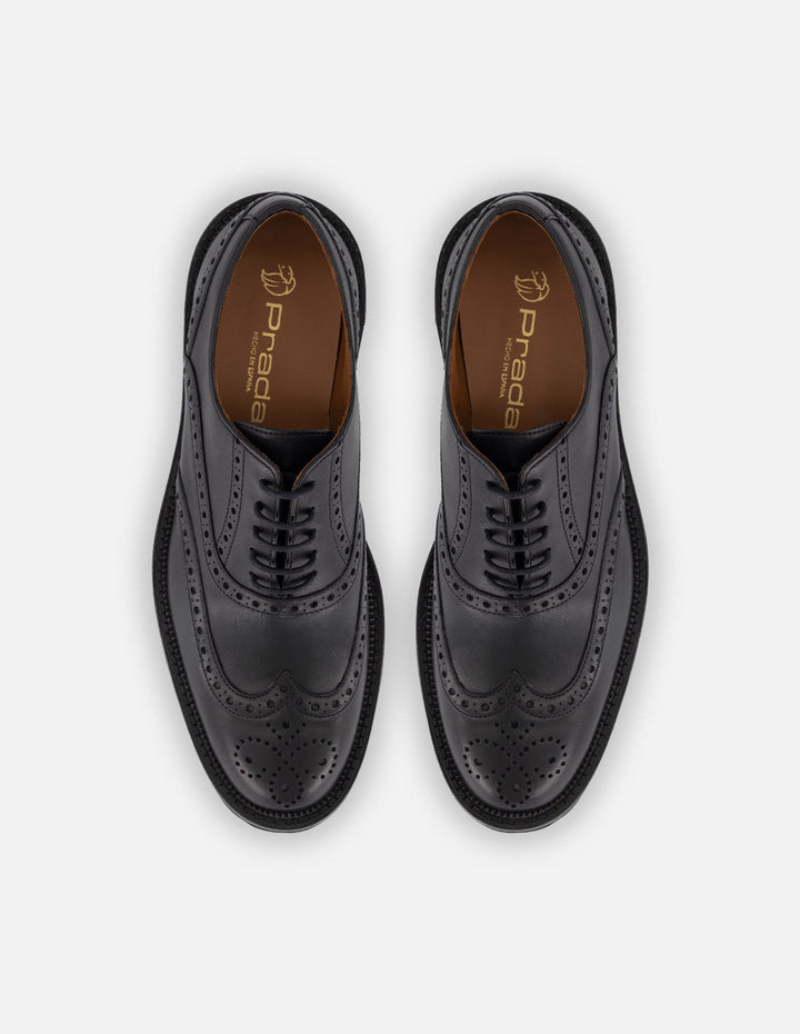 Zapato Oxford negro piel para mujer con picado María