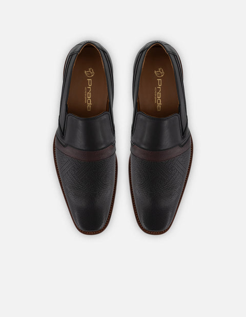 Mocasines negros piel para hombre con grabado geométrico