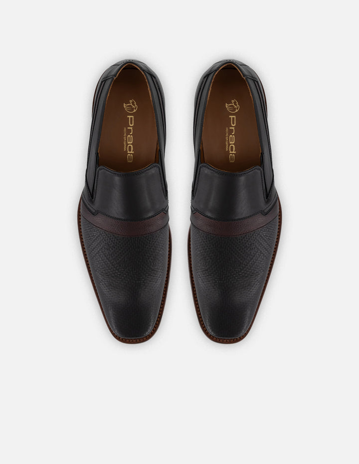 Mocasines negros piel para hombre con grabado geométrico