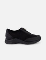 Tenis negro antelina para mujer con combinación de materiales