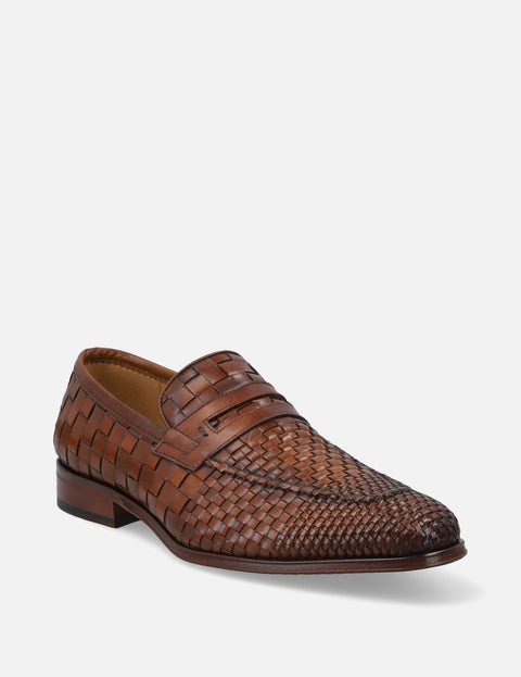 Mocasín en piel tejida color cuero