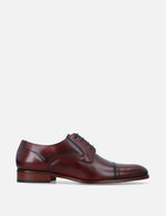 Blucher en piel con puntera color vino