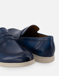 Mocasín en piel napa color azul para hombre
