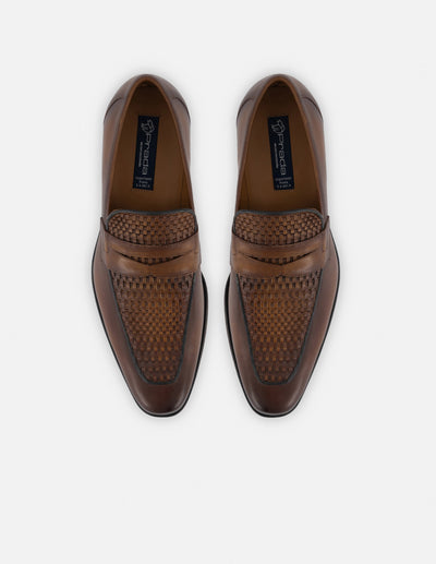 Mocasín en piel napa trenzada color cuero para hombre