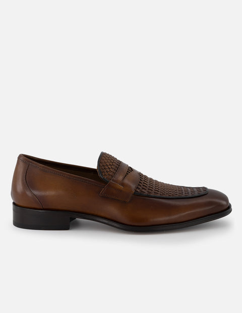 Mocasín en piel napa trenzada color cuero para hombre