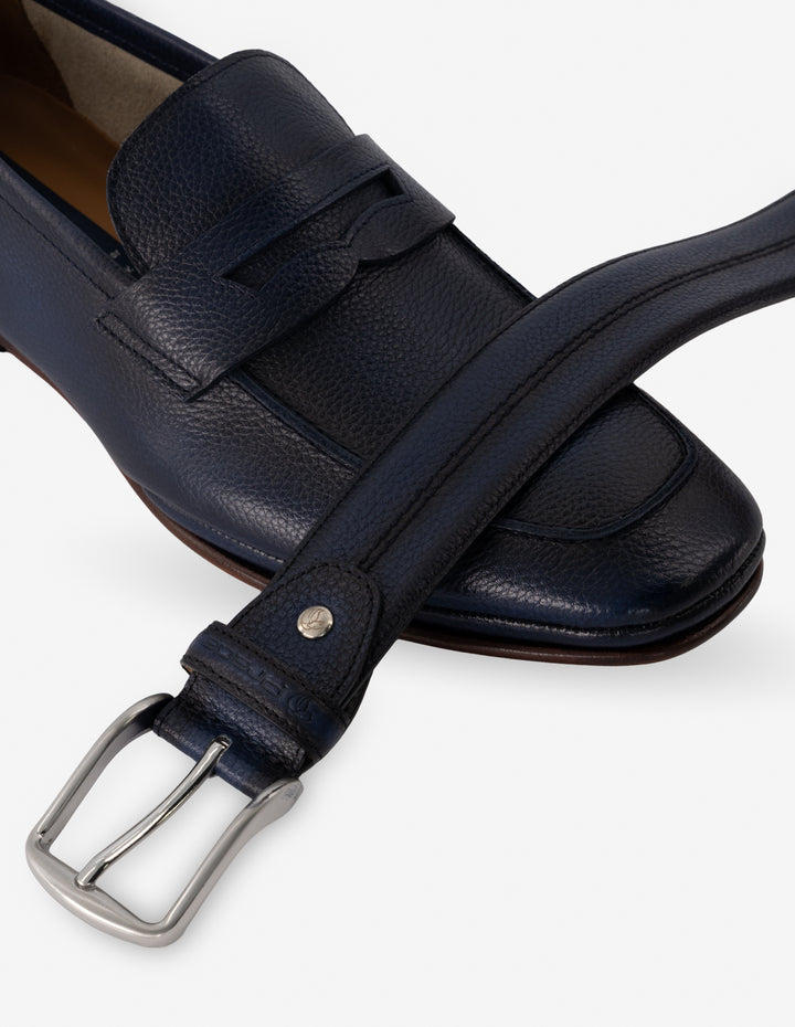 Mocasín de piel napa suaves en color azul para hombre