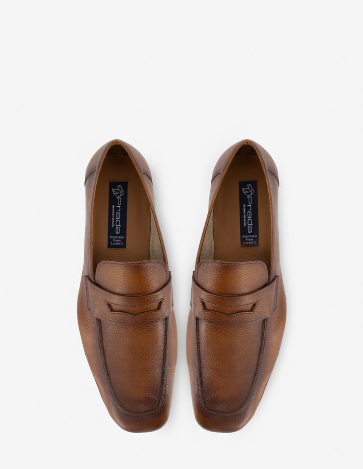 Mocasín de piel napa suaves en color cuero para hombre