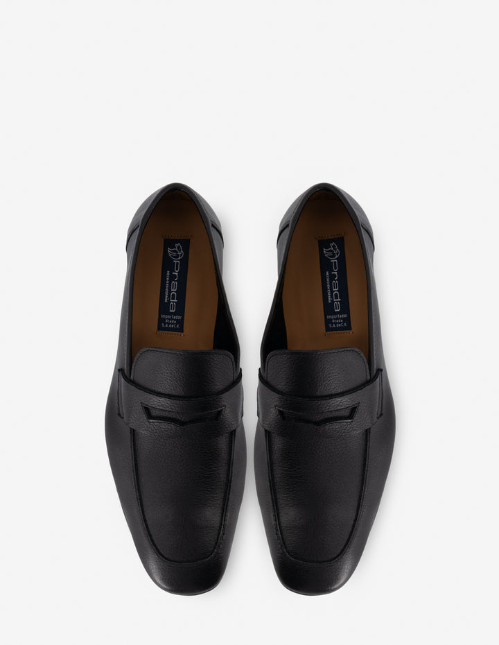 Mocasín de piel napa suaves en color negro para hombre