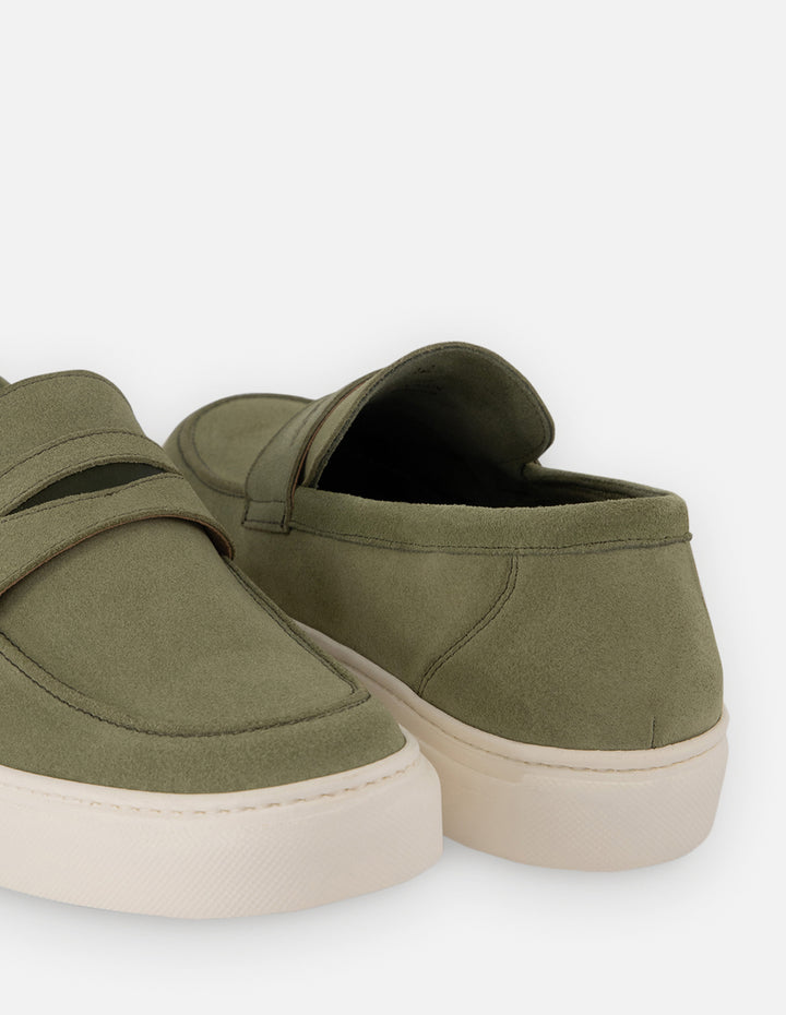 Mocasín en ante color verde para hombre