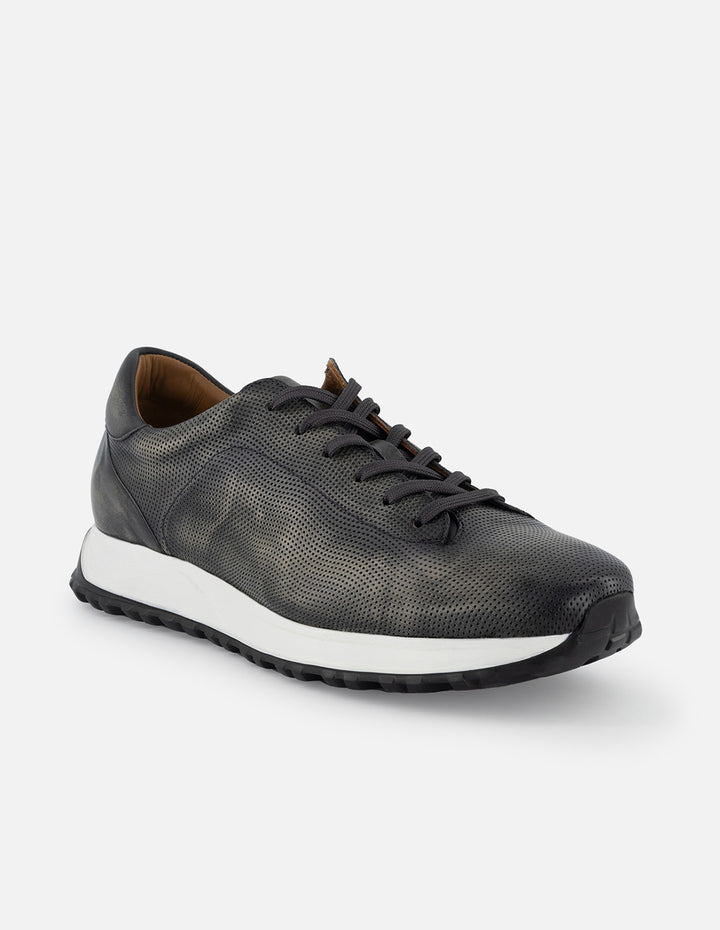 Tenis en piel napa color gris para hombre