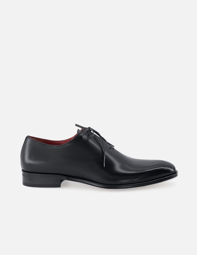 Oxford de piel color negro con bordes sombreados en aerógrafo para hombre.