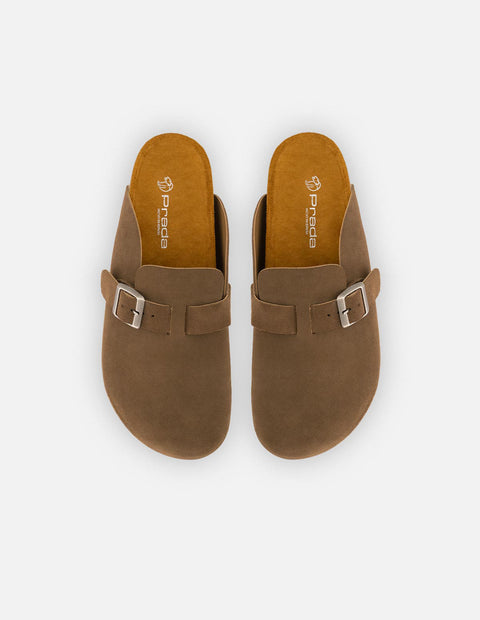 Mule en piel napa color lodo para hombre