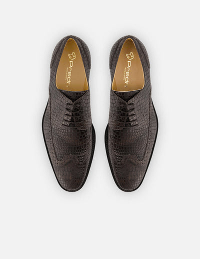 Zapato Blucher café piel grabada tipo coco para hombre con detalles en picado