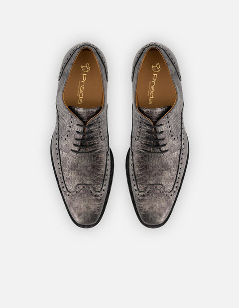 Zapato Blucher gris piel grabada tipo coco para hombre con detalles en picado