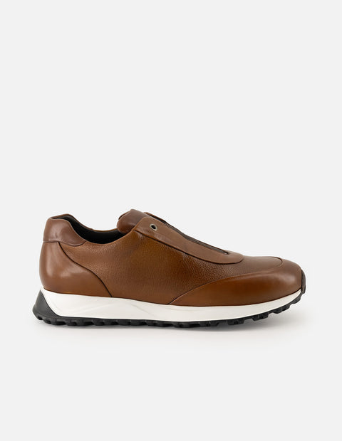 Tenis color cuero de piel para hombre sin cordones