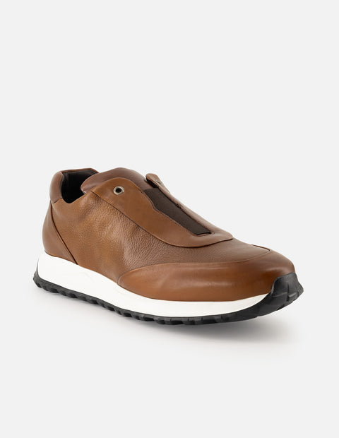 Tenis color cuero de piel para hombre sin cordones