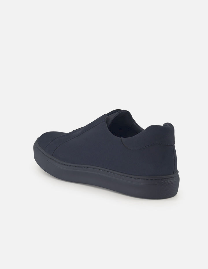 Tenis azul de nobuck para hombre sin cordones