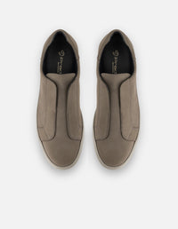 Tenis verde de nobuck para hombre sin cordones