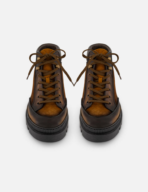 Botines café de piel y ante para hombre con parte superior acolchada
