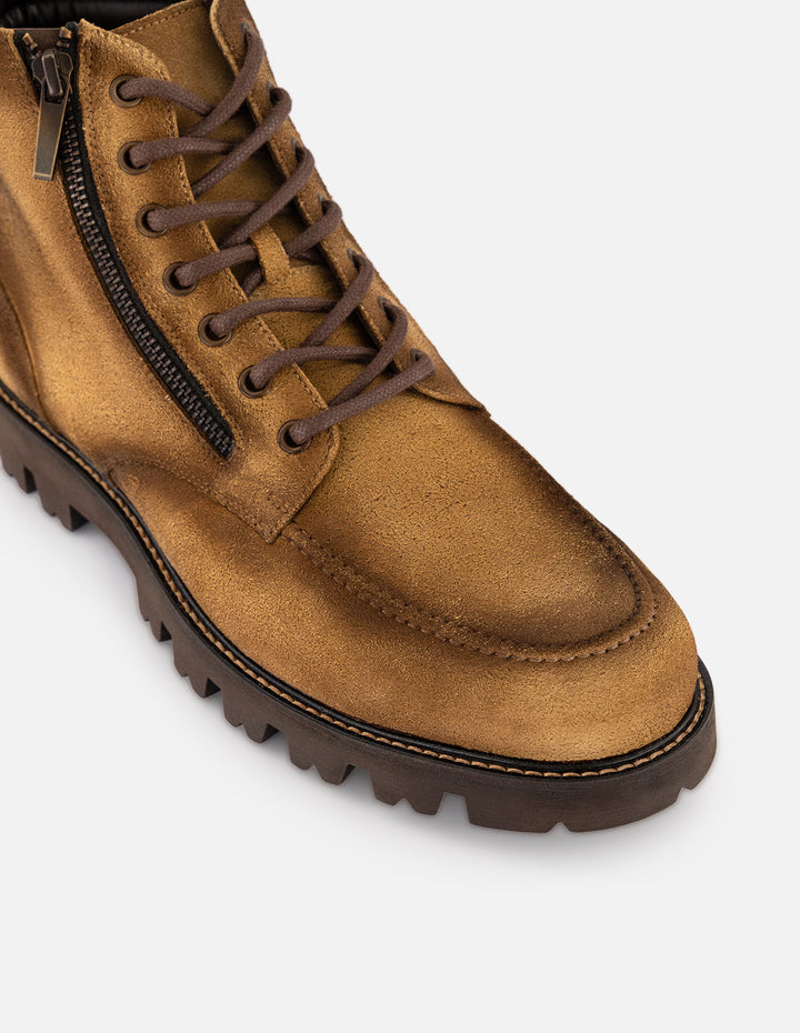 Botines color cuero de ante para hombre con sombreado artesanal